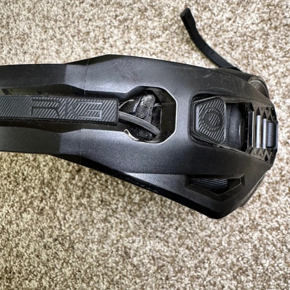 Plantronics RIG 800LX‎ Wireless Gaming Headset Only Black Noise Canceling Mic
